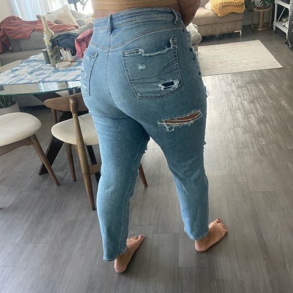 American eagle mom jean - Picture 2 of 4